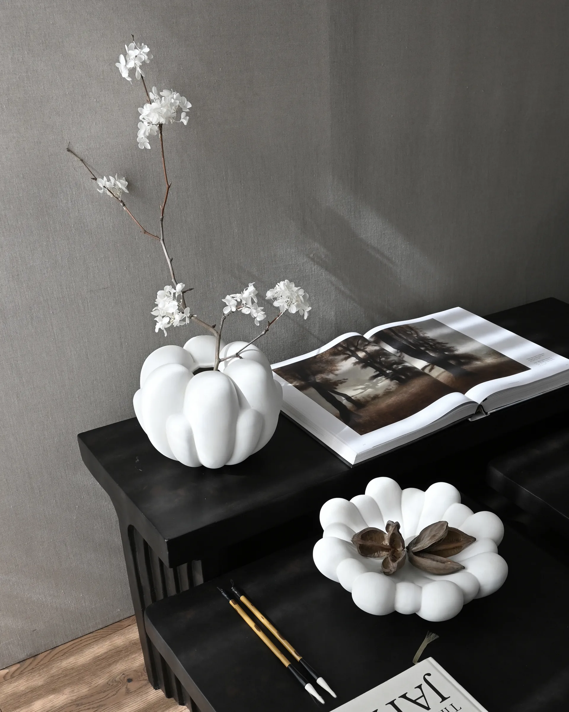 Bloom vase petit 22,5x24 cm, Bone white 101 Copenhagen