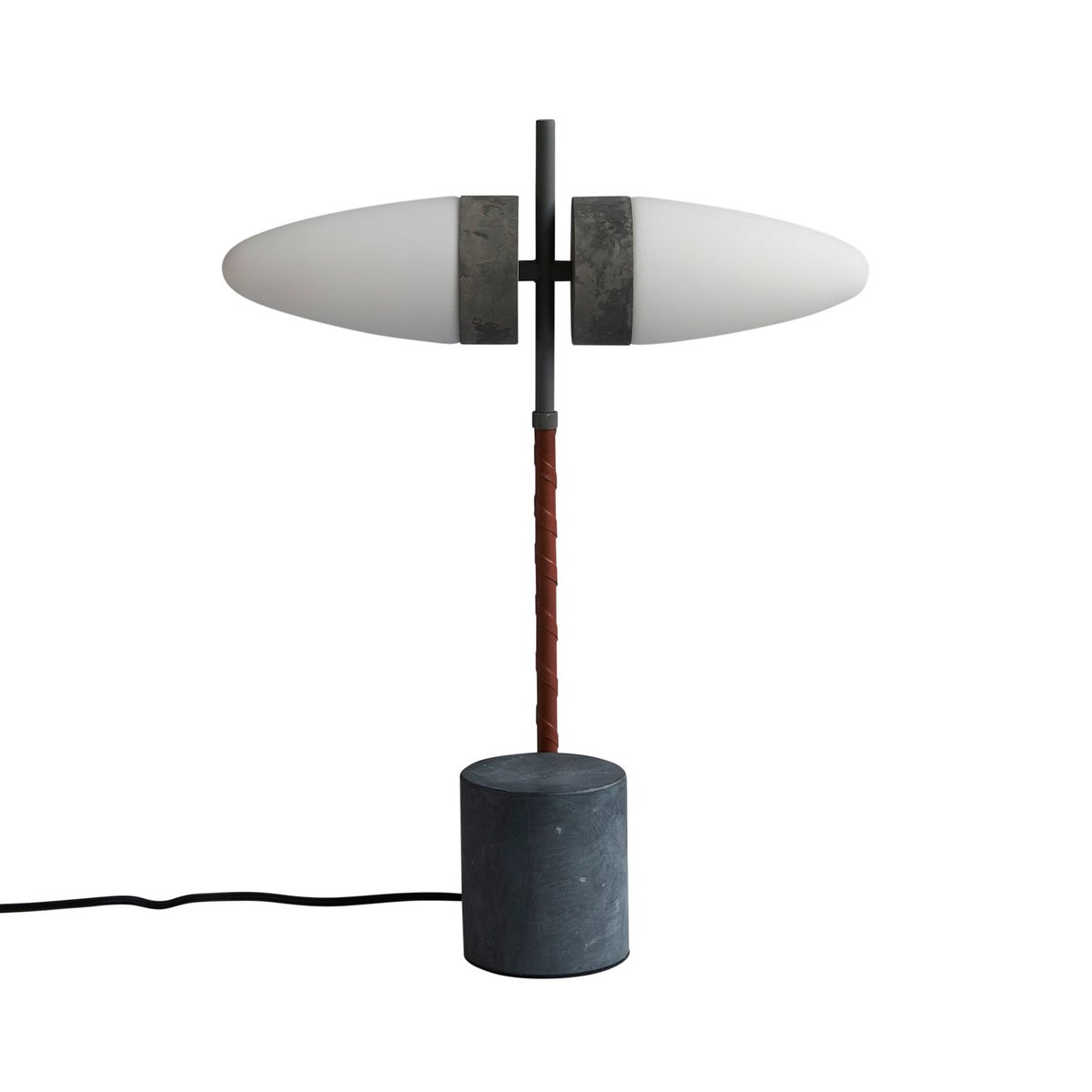 101 Copenhagen Bull bordlampe 50 cm Oxideret | Skandinavisk Design | Bordlamper | Grå