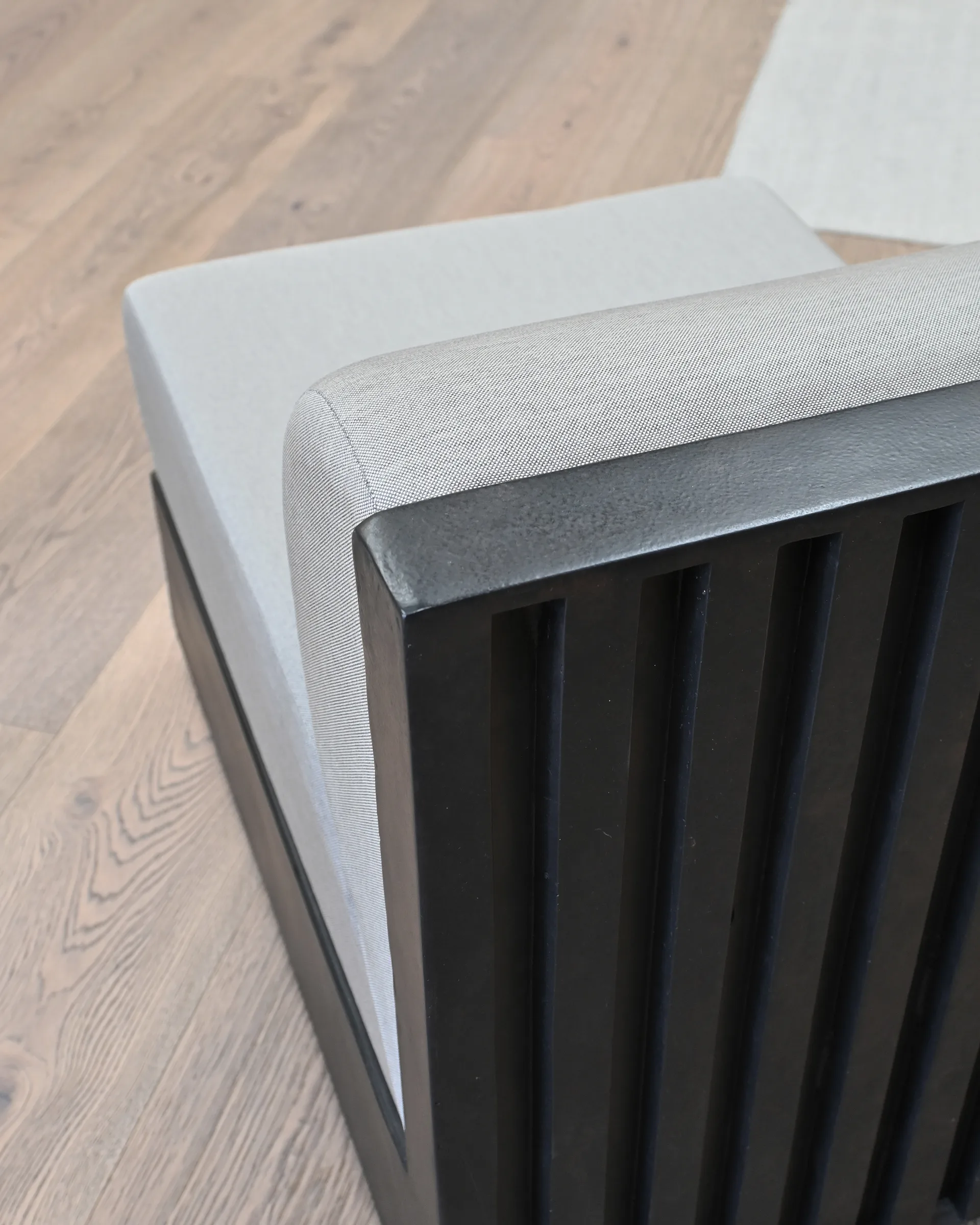 Tribu Lounge Chair lænestol, Coffee 101 Copenhagen