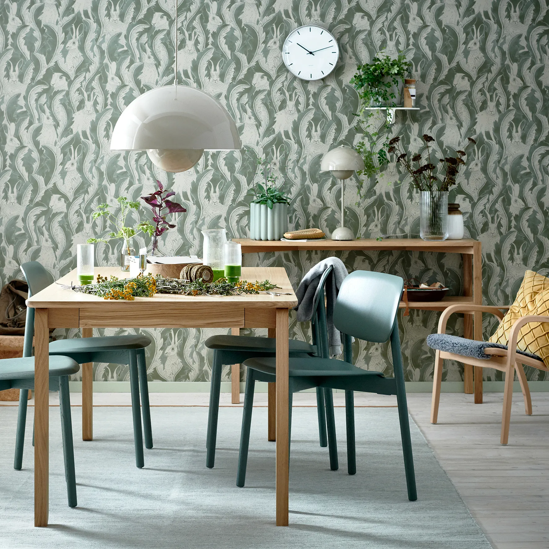 Anton konsolbord 35x125 cm, Hvidpigmenteret eg 1898