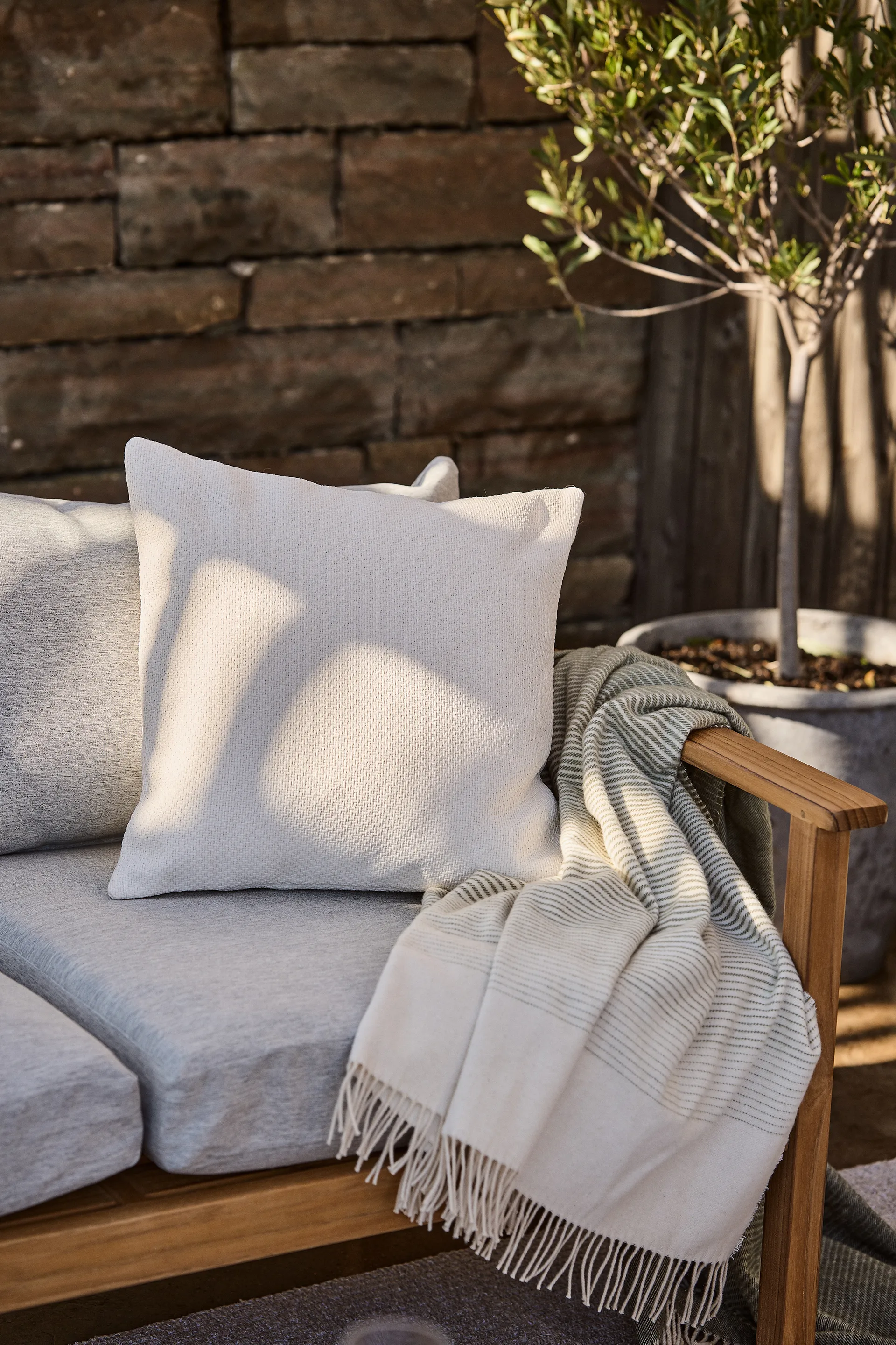 Asaryd pude 45x45 cm, Hvid 1898