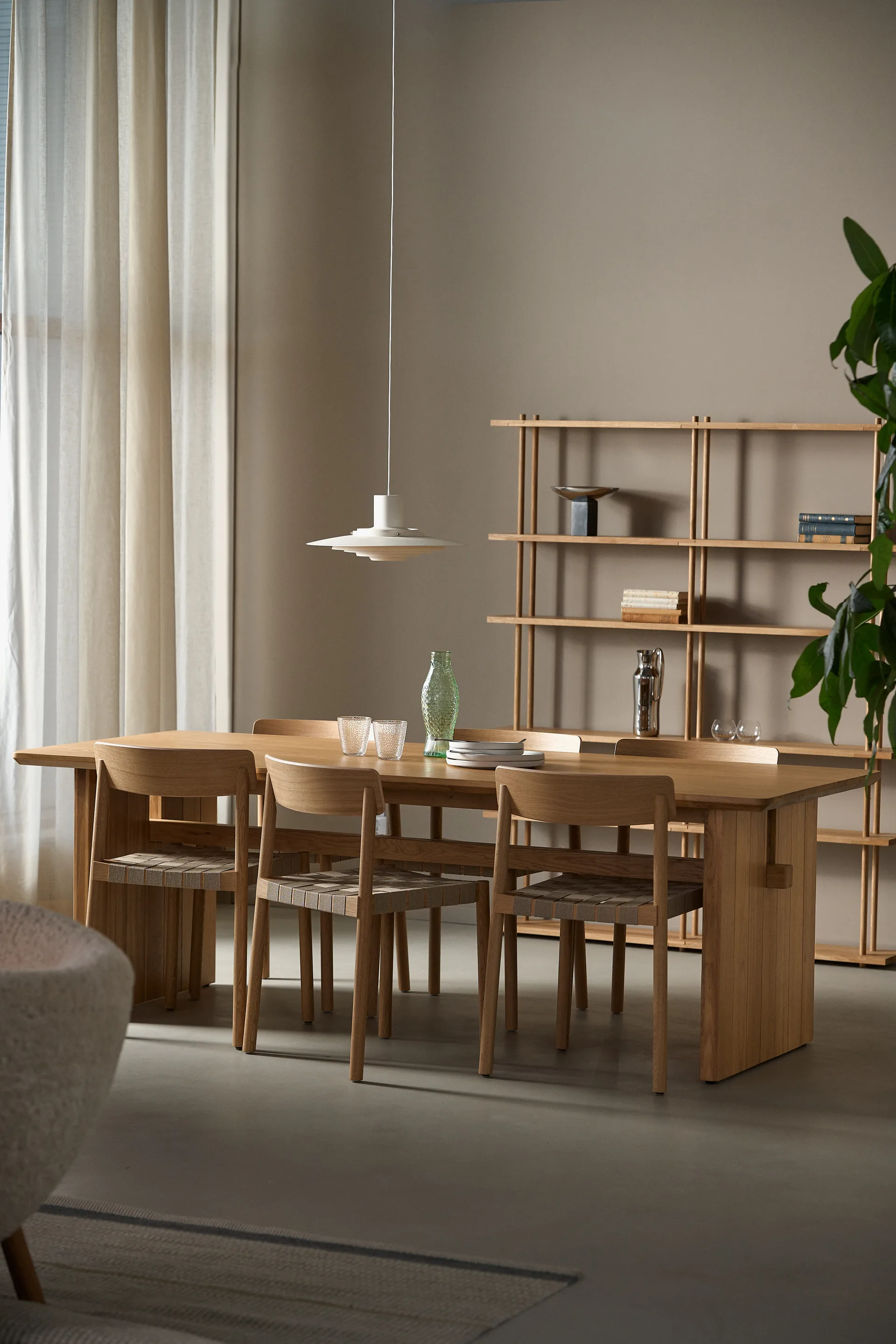 Berghem spisebord 90x220 cm, Laqurered oak 1898