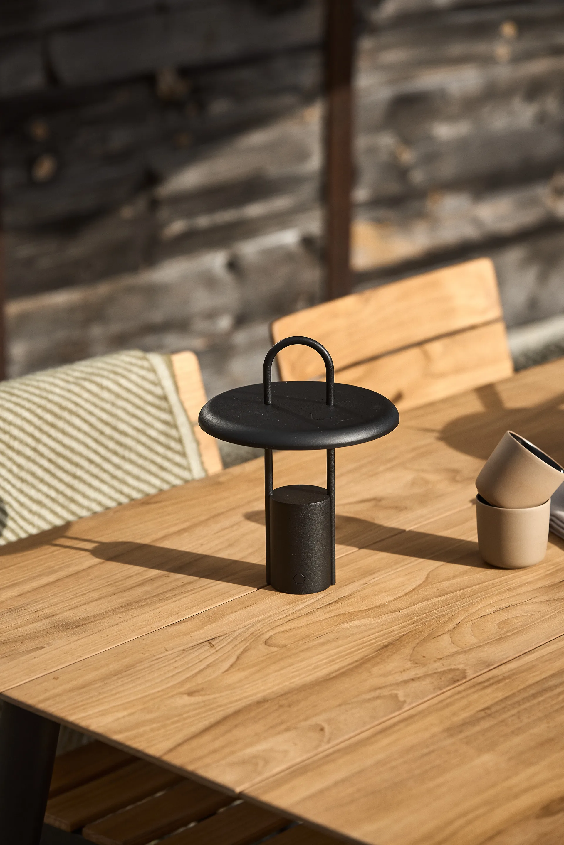 Björnö spisebord, 160x90x76 1898