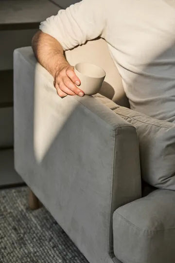 Bredhult sofa - Bern Beige 0341-sort stål, 3-pers. - 1898