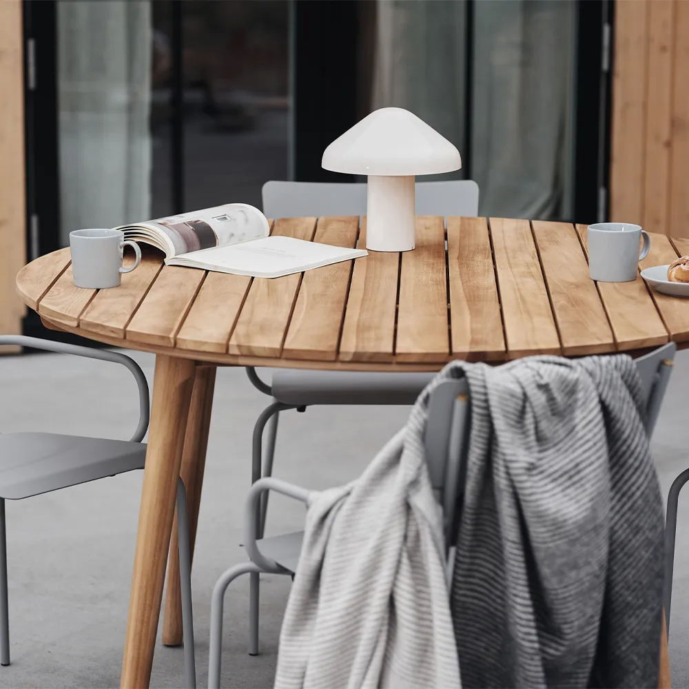 Cosenza spisebord, teak, rundt 1898