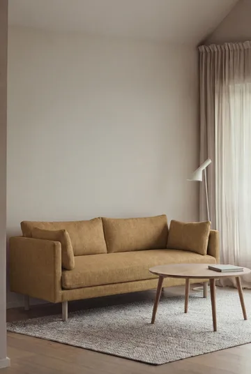 Linnevik sofa - Same Ochre 6676-hvidolieret eg, 2-pers., uden skørt - 1898