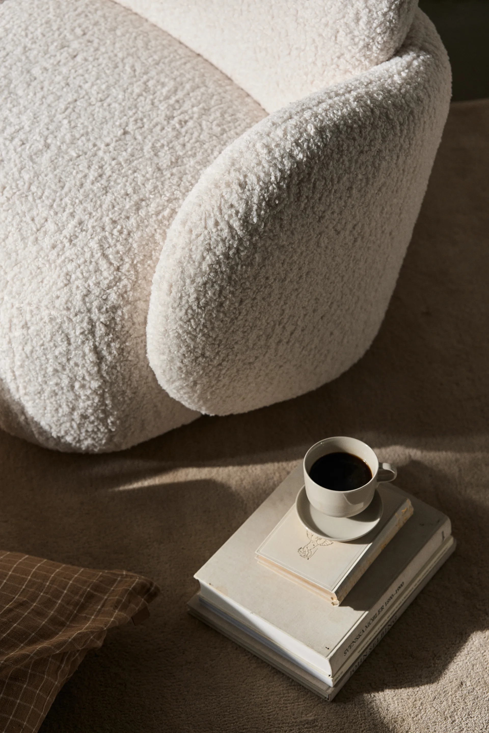 Mo lænestol med drejefunktion, Glore white 1898