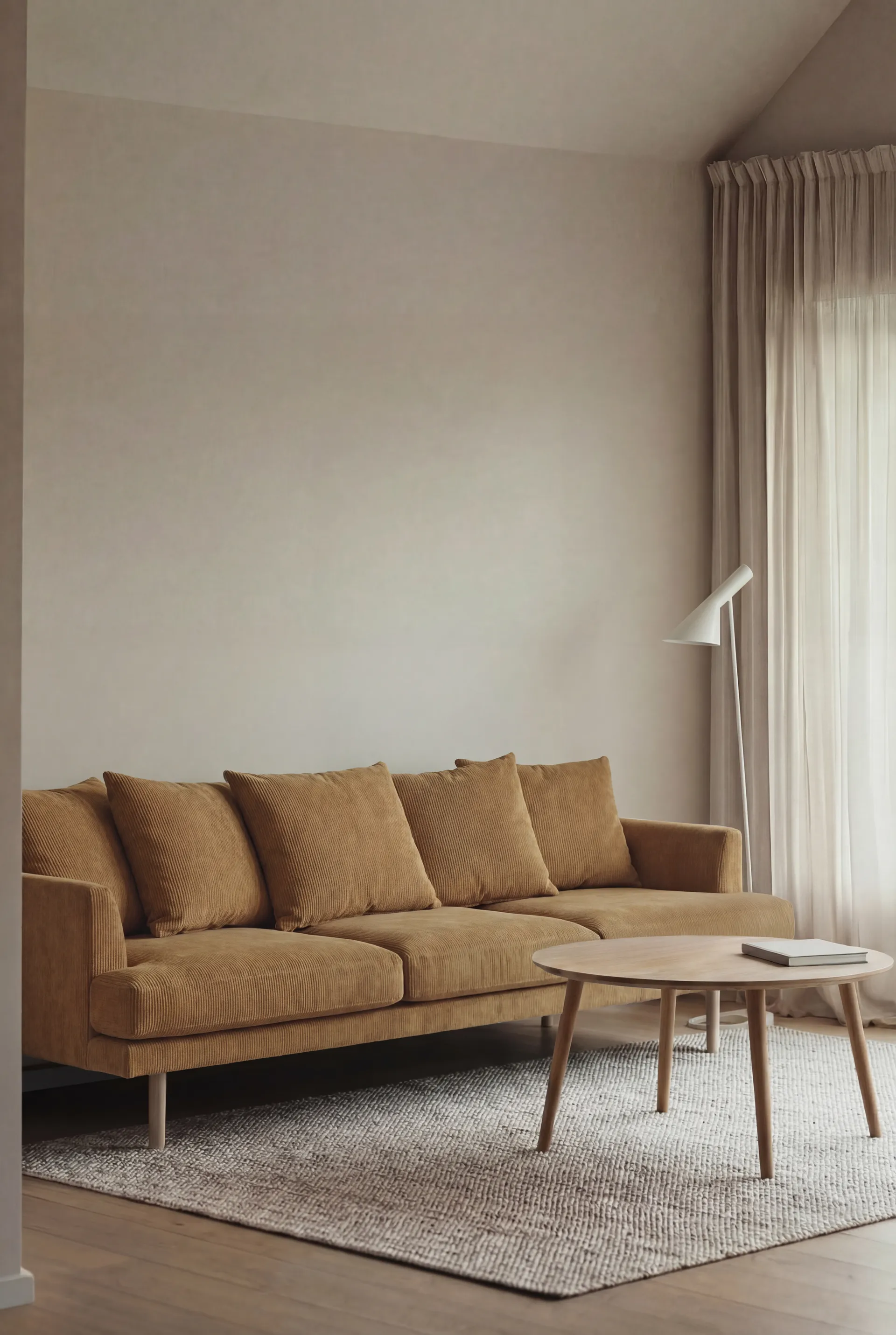 Sjövik sofa, Jump Honey 1959-hvidolieret eg, 3,5-pers. 1898