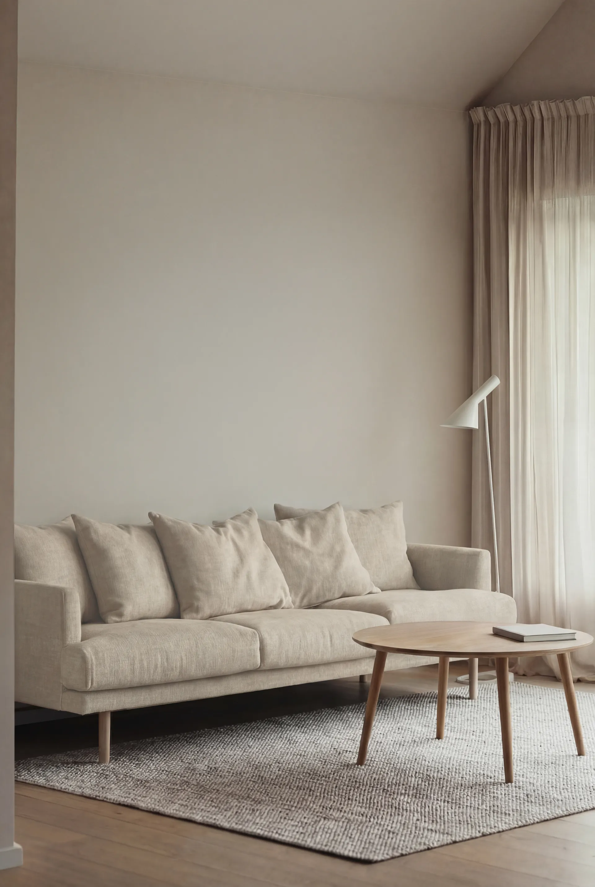 Sjövik sofa, Same Beige 6670-hvidolieret eg, 3,5-pers. 1898