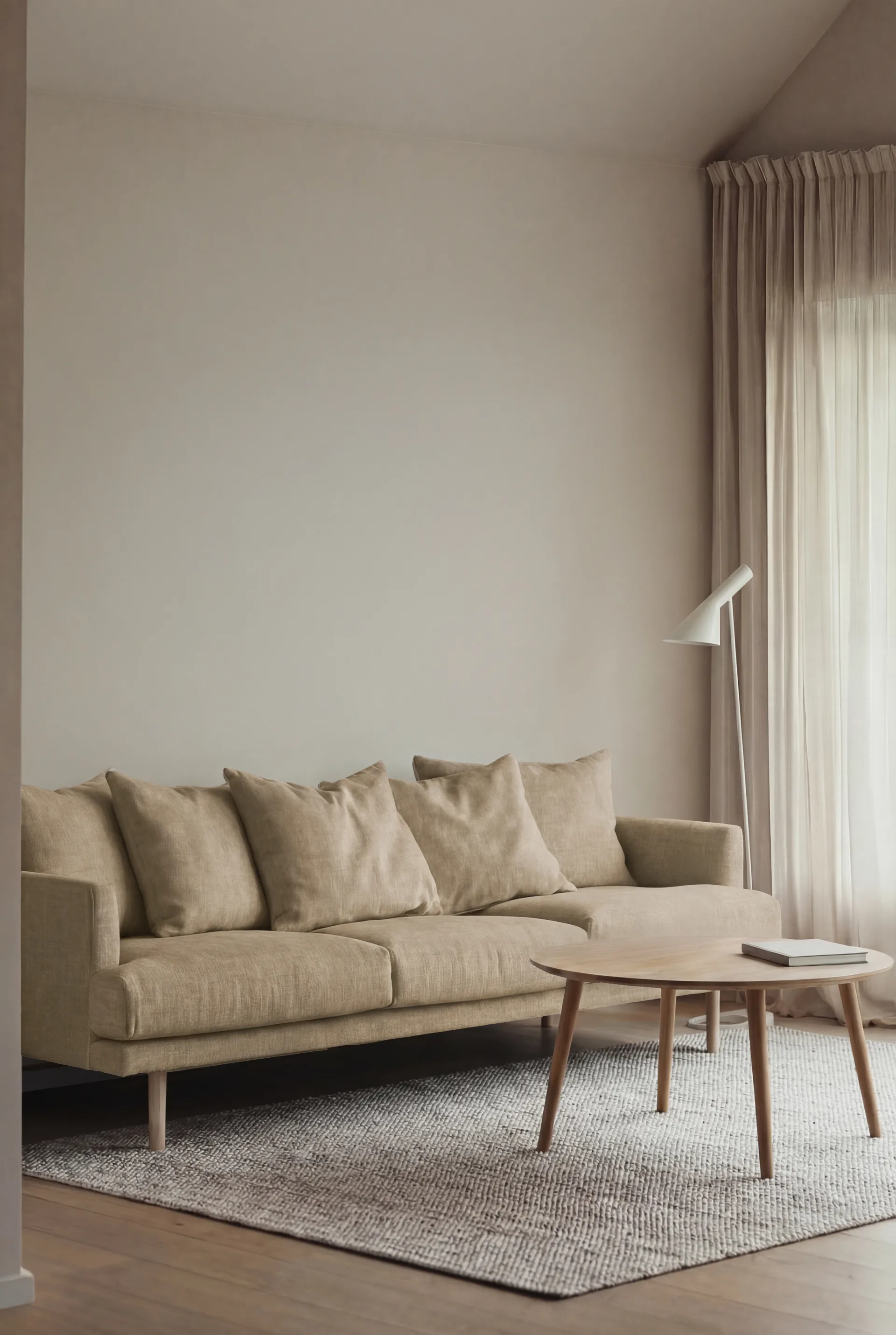 Sjövik sofa, Same Sand 6672-hvidolieret eg, 3,5-pers. 1898