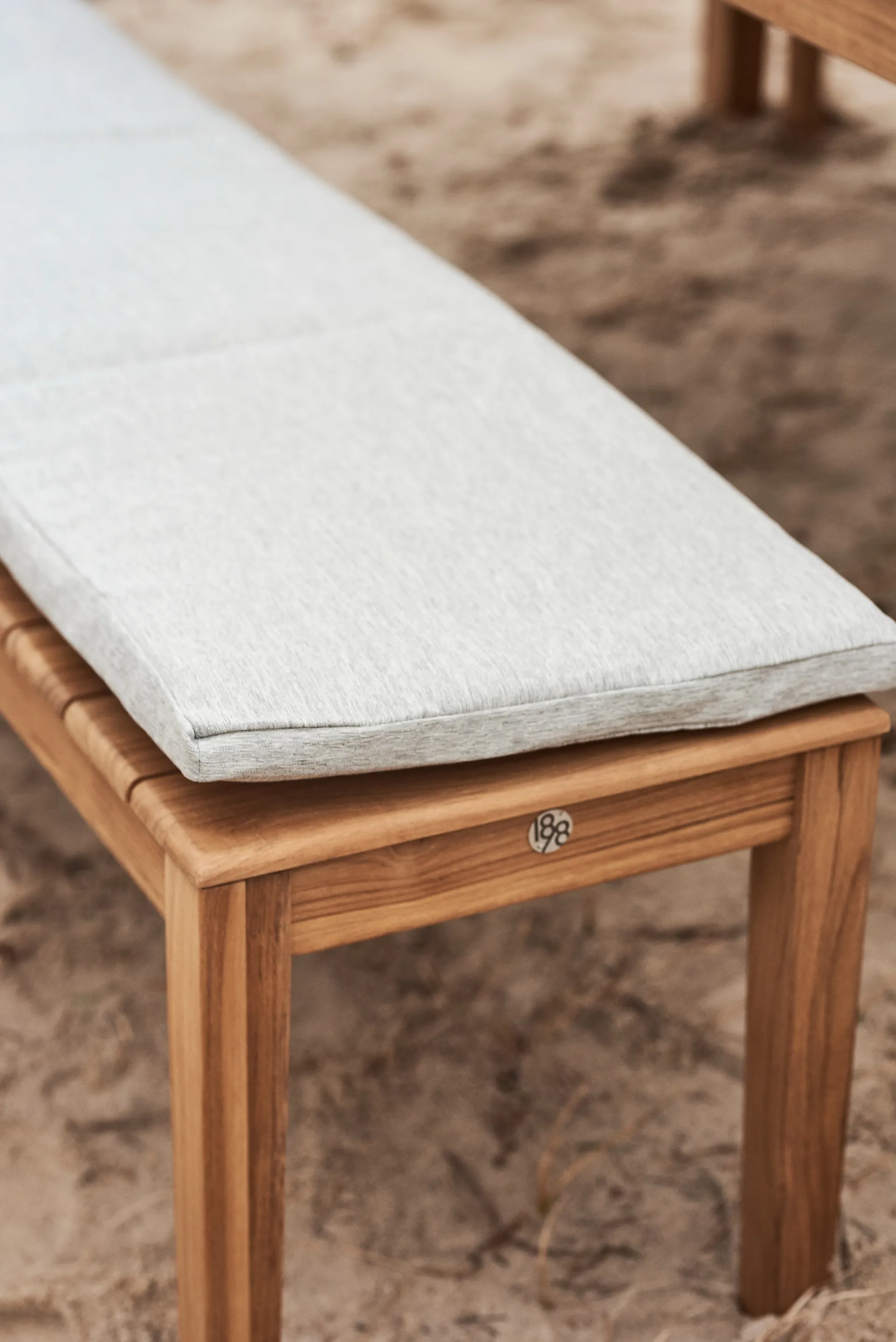 Sköndal bænkhynde 40x199 cm, Lysegrå 1898