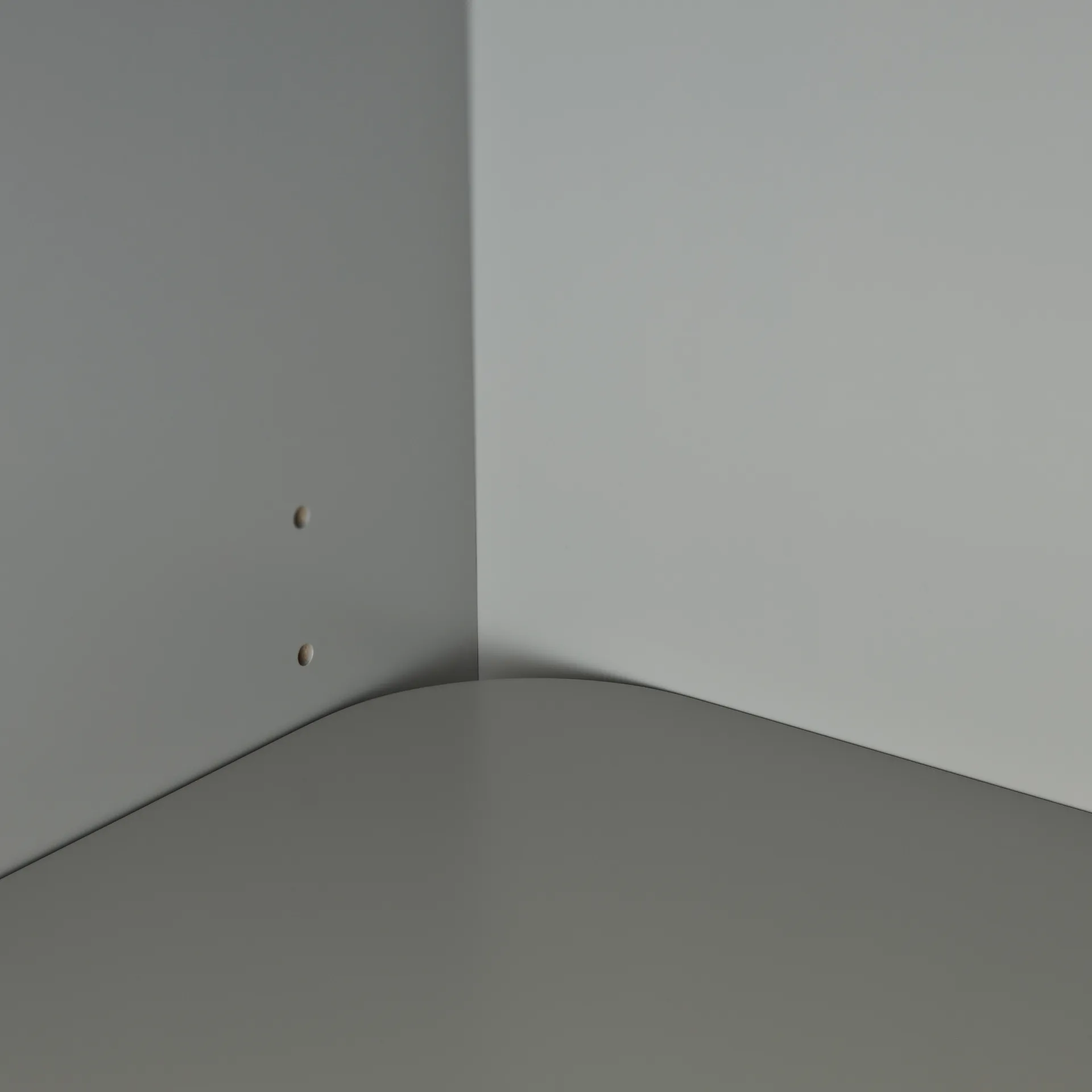 Vidja skab, grå lak, lav, heldækkende låger 1898