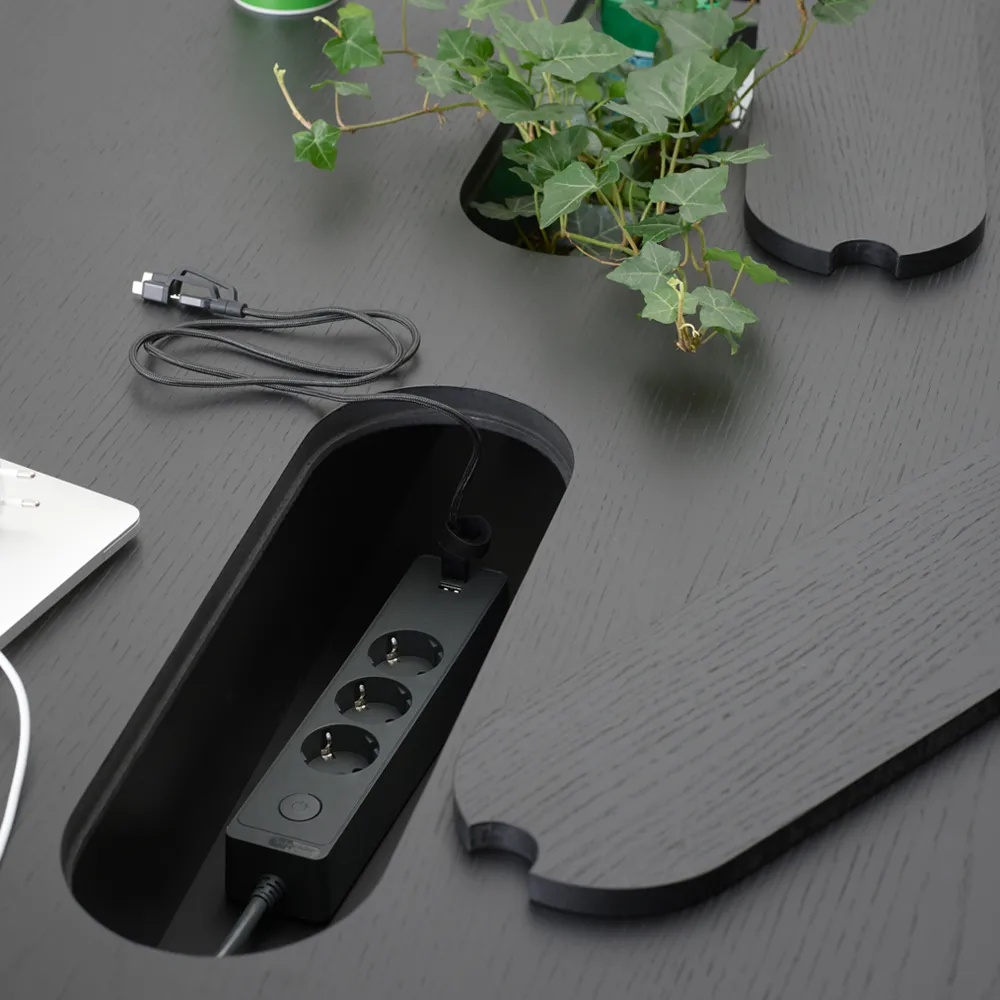 Connect skrivebord, eg hvidolieret, sorte hjul, H73 A2