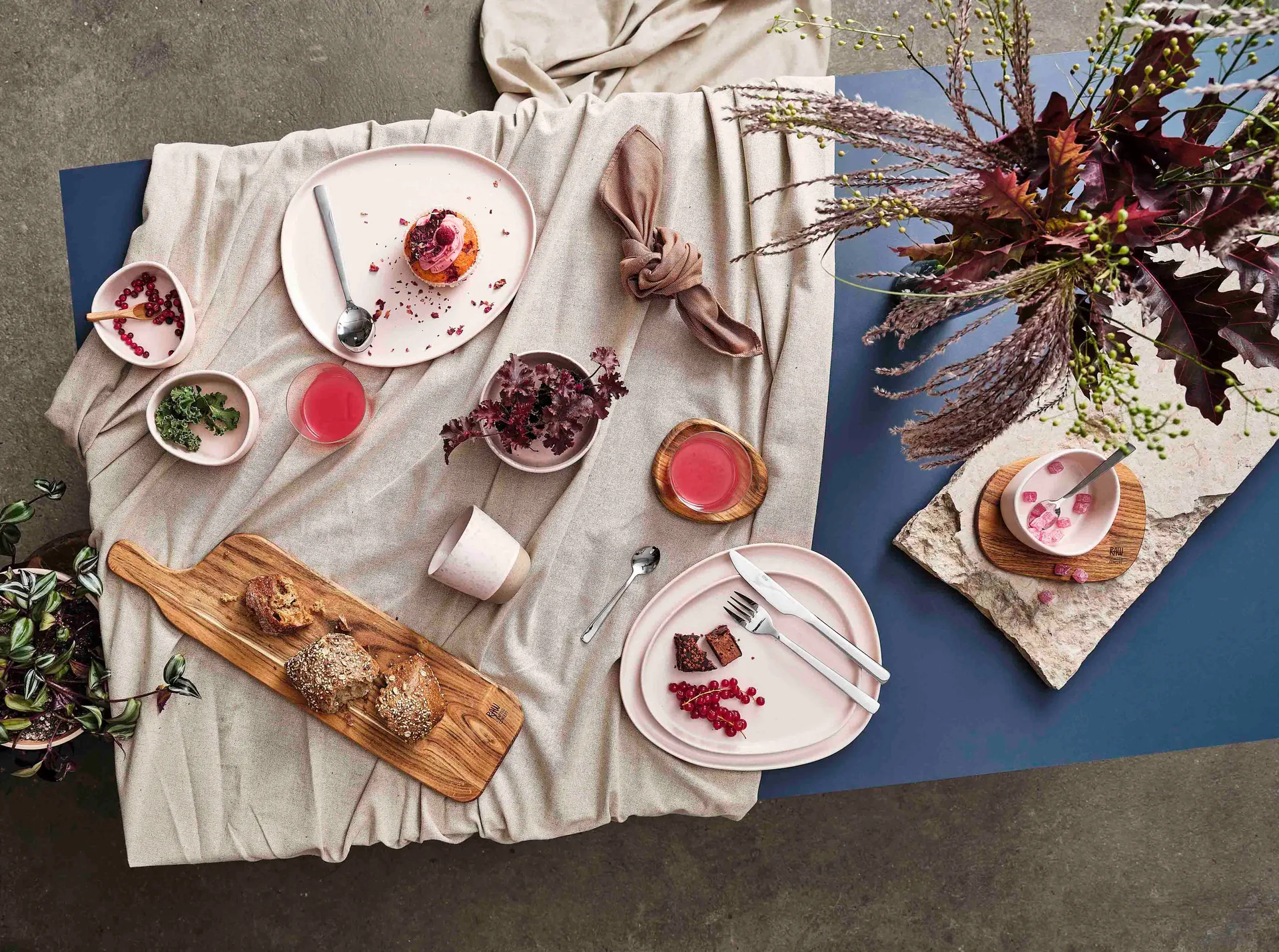 Raw Organic tallerken 29x25 cm, Nordic Nude Aida