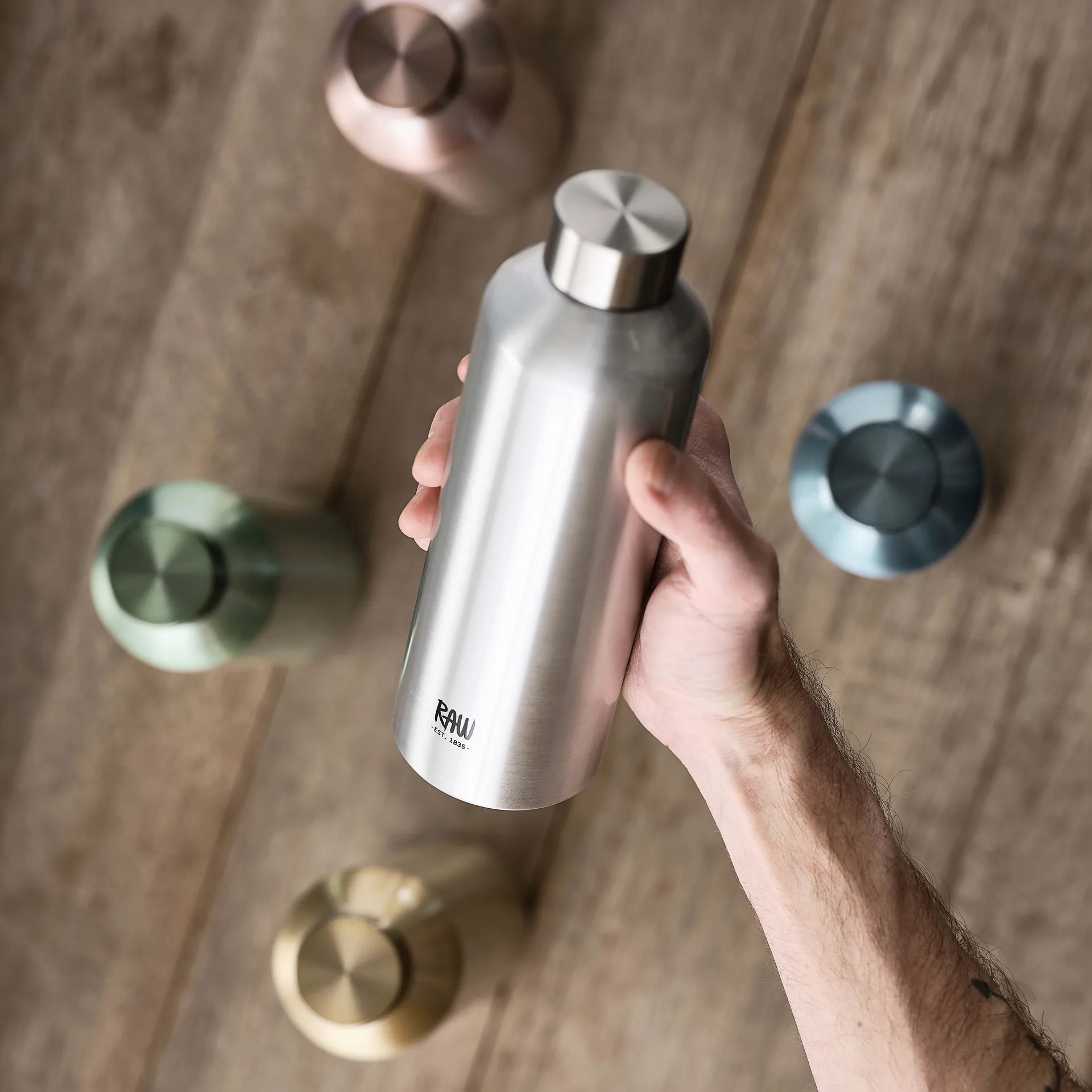 Raw To Go aluminiumsflaske 0,75 L, Gold Aida