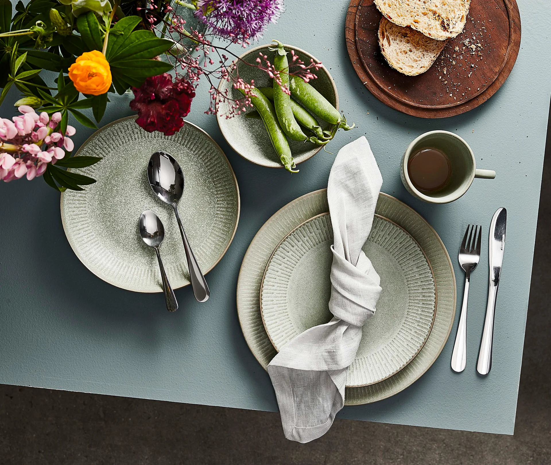 Relief tallerken 22 cm, Grøn Aida