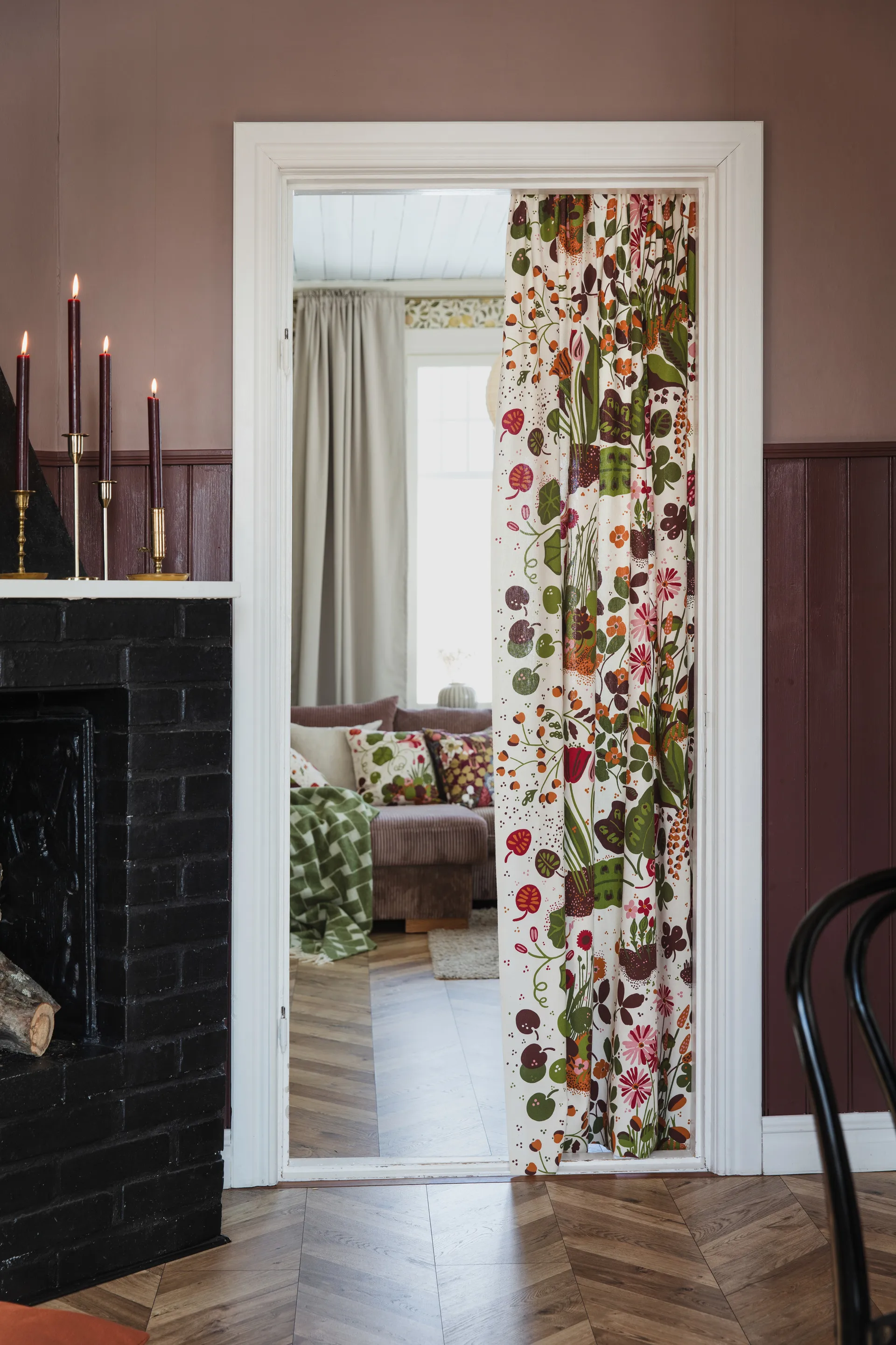 Ailanthus stof, Flerfarvet Almedahls