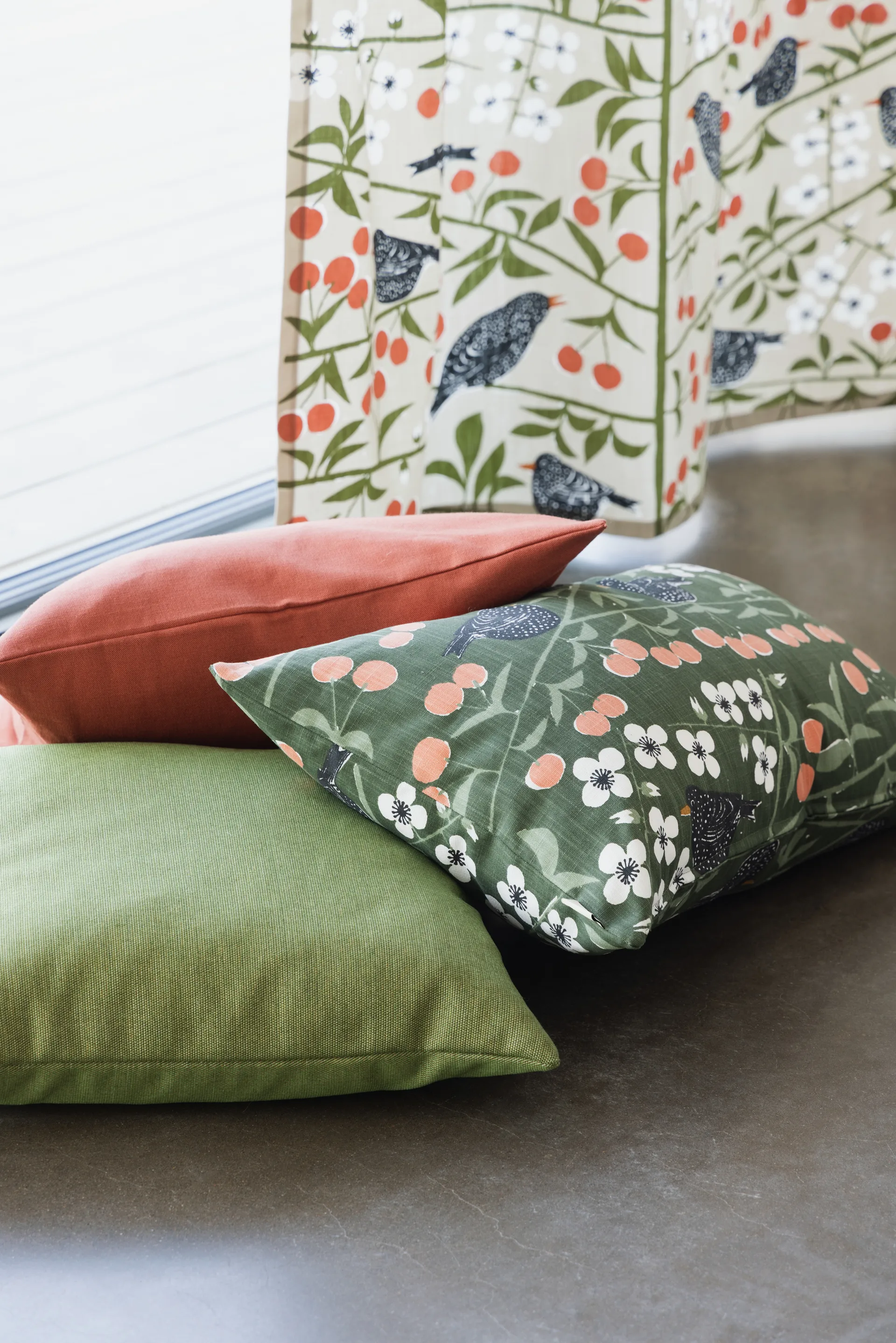 Körsbärsträdgården tekstil, Beige Almedahls