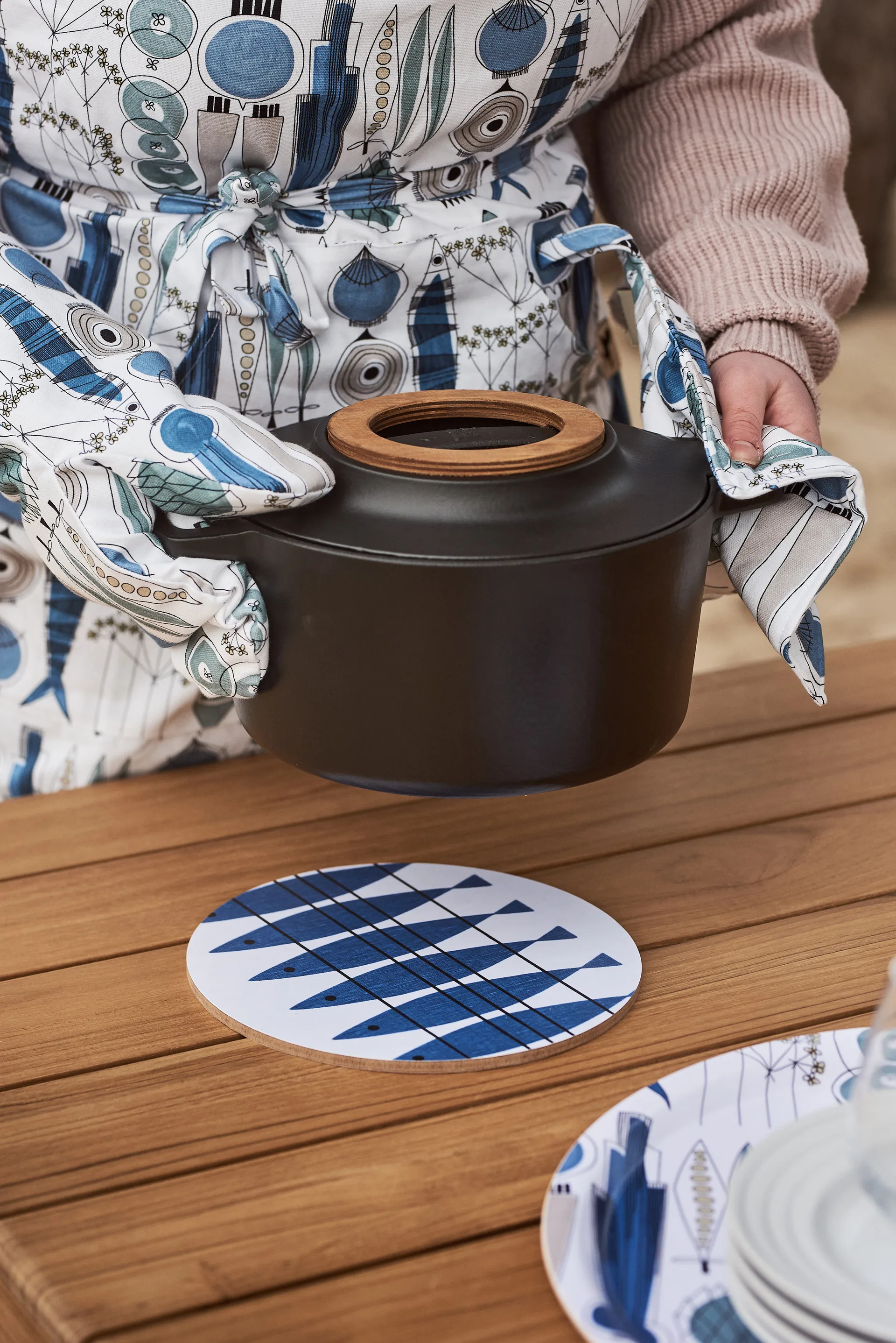 Picknick grillhandske lille mønster, Blå/Beige Almedahls