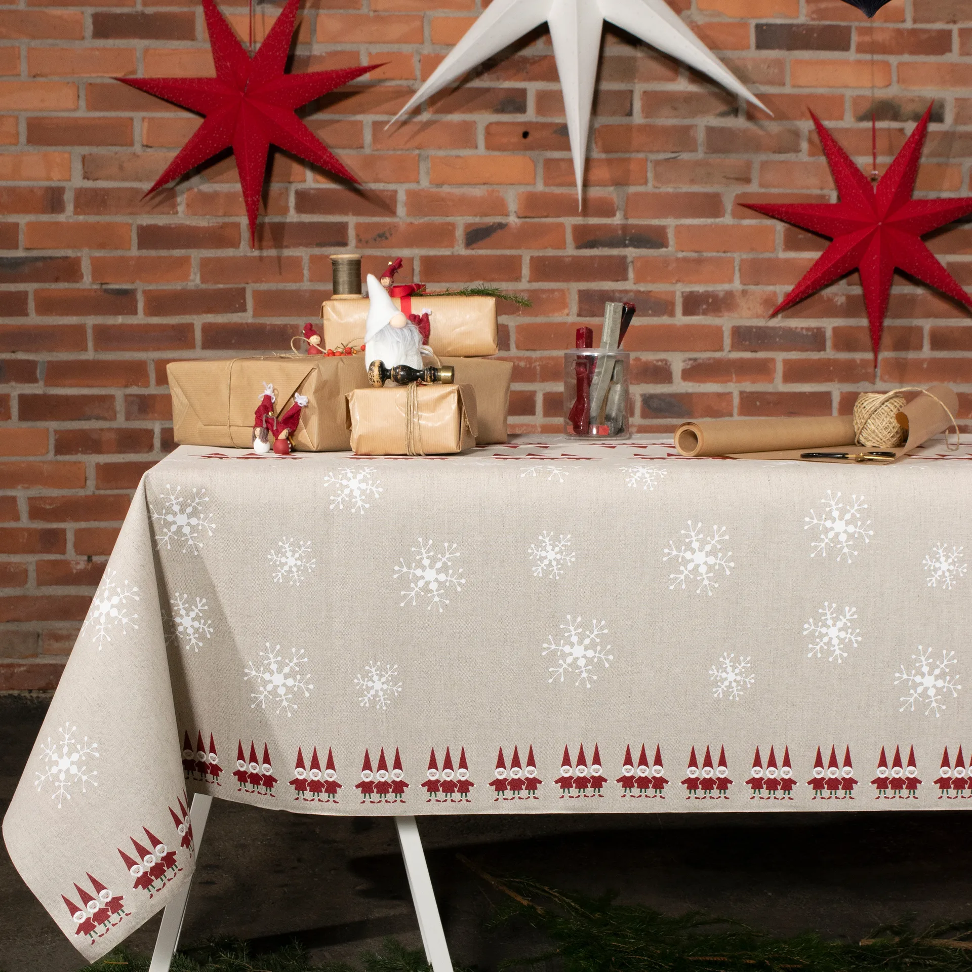 Tomtenisse stof store nisser, Beige Almedahls