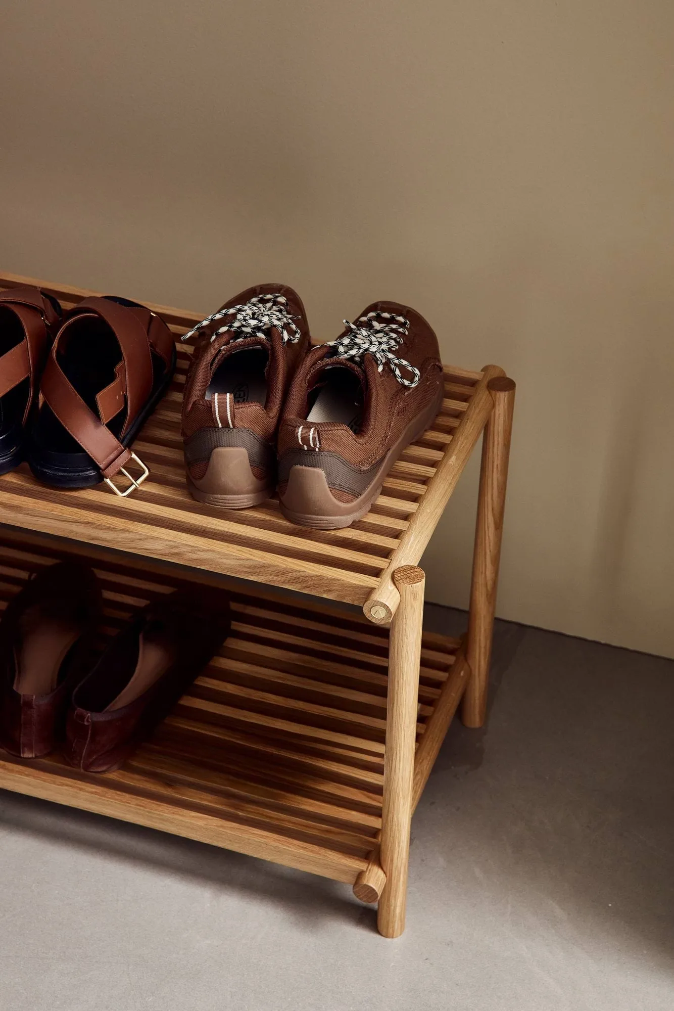 Column Shoe rack , Matlakeret eg Andersen Furniture