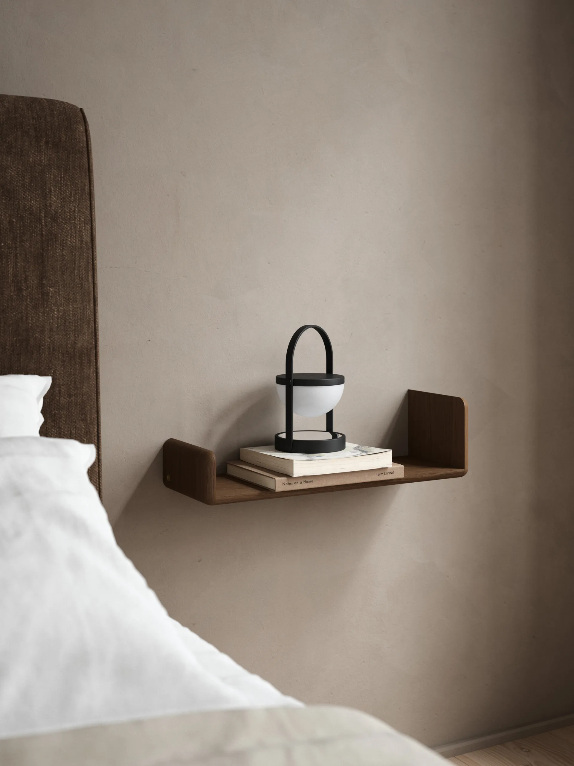 Level væghylde, Smoked Oiled Oak, 55×18×9 cm Andersen Furniture