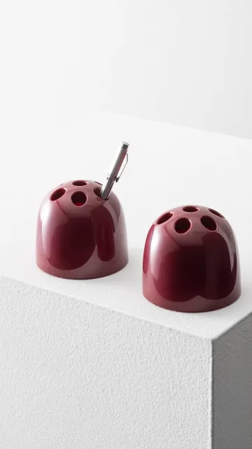 Dedalino penneholder - Ruby red - Artemide