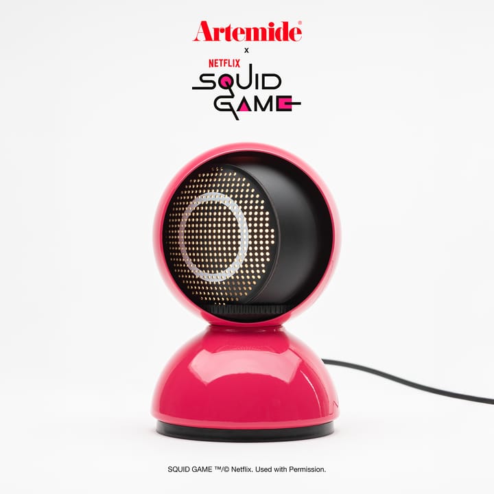 Eclisse x Squid Game bordlampe Special Edition, Guard pink Artemide