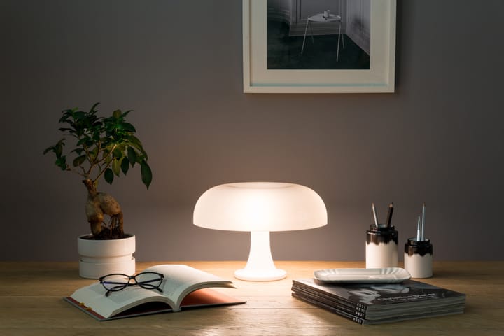 Nessino bordlampe, hvid Artemide