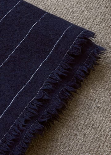 Battus plaid 130x185 cm - Indigo - Audo Copenhagen