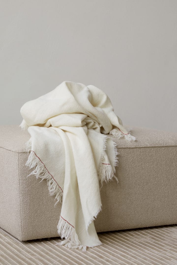 Battus plaid 130x185 cm, Ivory Audo Copenhagen