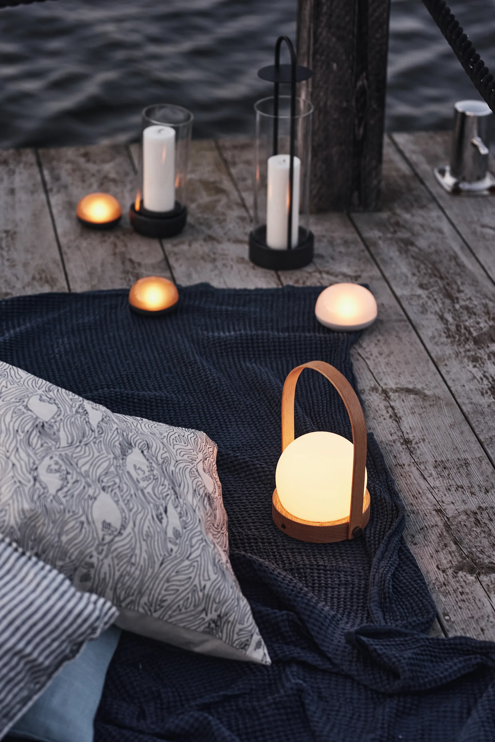 Carrie lampe Limited Edition, Natural oak Audo Copenhagen