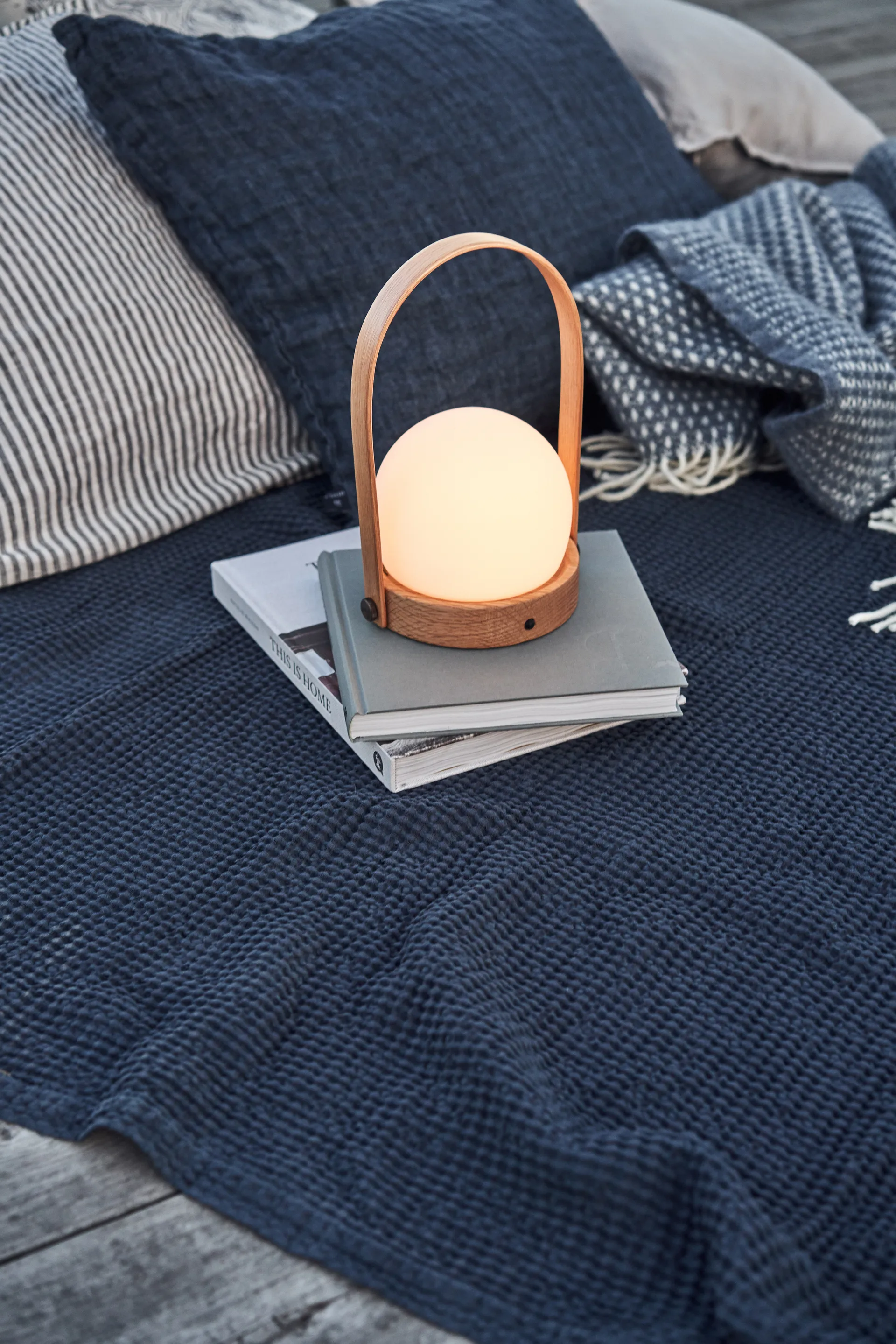 Carrie lampe Limited Edition, Natural oak Audo Copenhagen