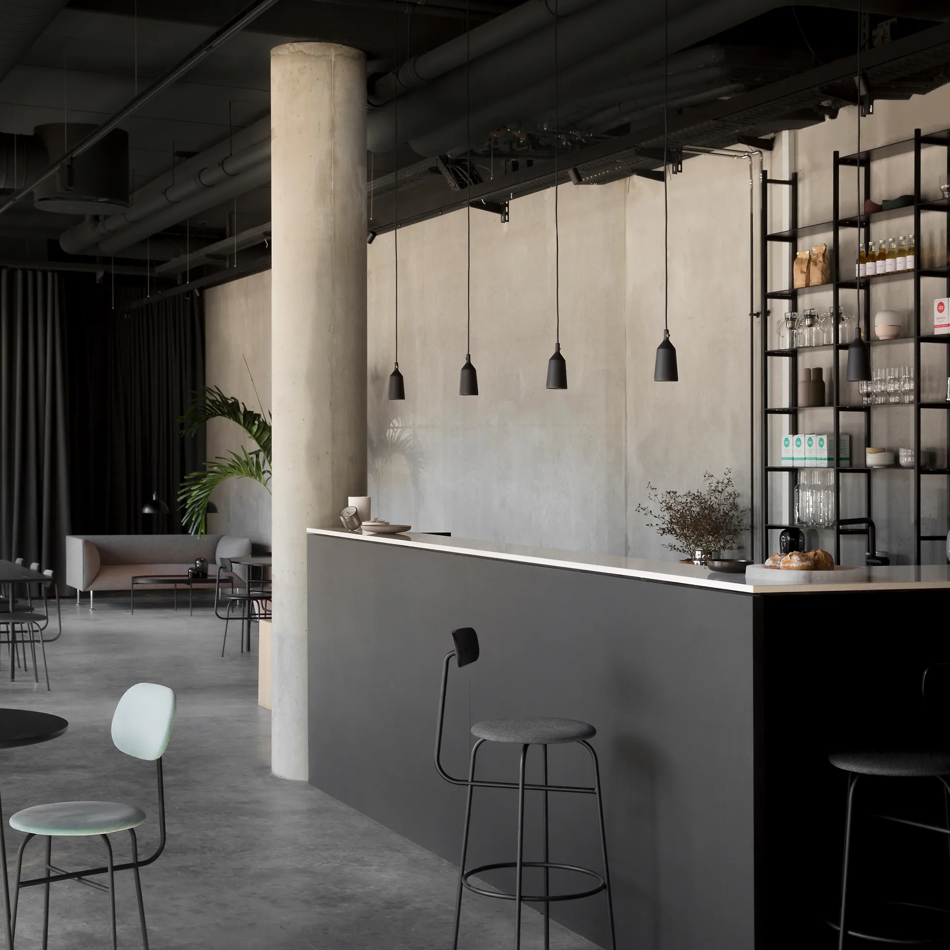 Cast shape 3 pendel, Sort Audo Copenhagen