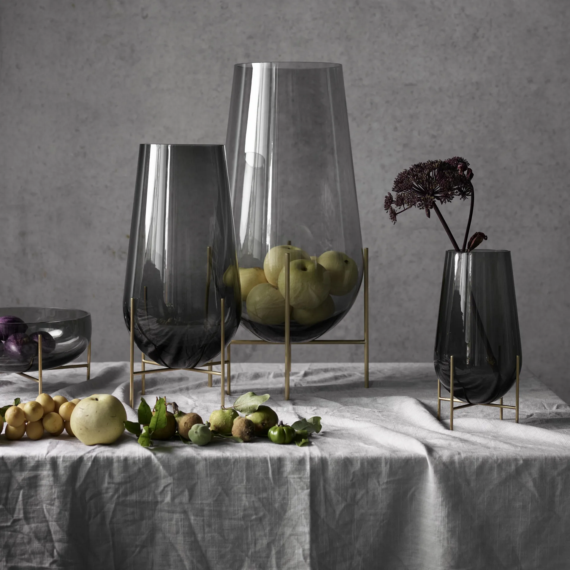 Échasse lille vase, røgfarvet glas Audo Copenhagen