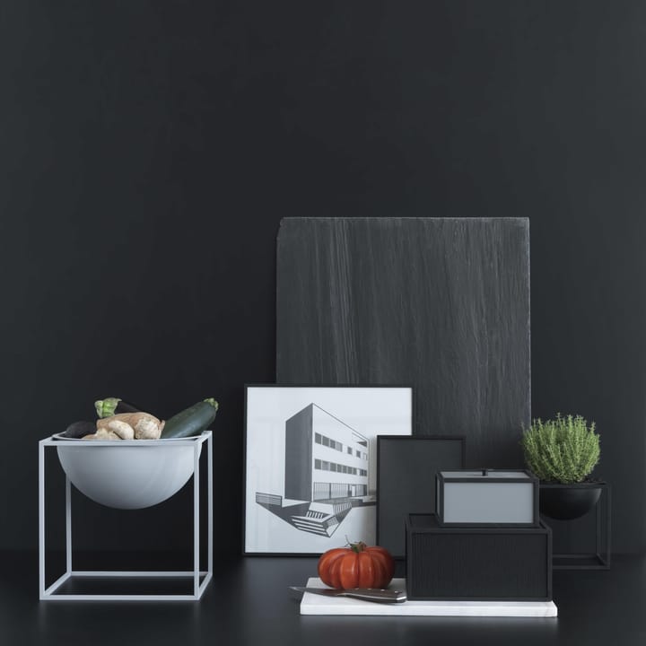 Frame 20 med låg - sortfarvet aske - Audo Copenhagen