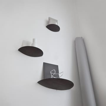 Gridy Fungi hylde mørk eg - mellem - Audo Copenhagen