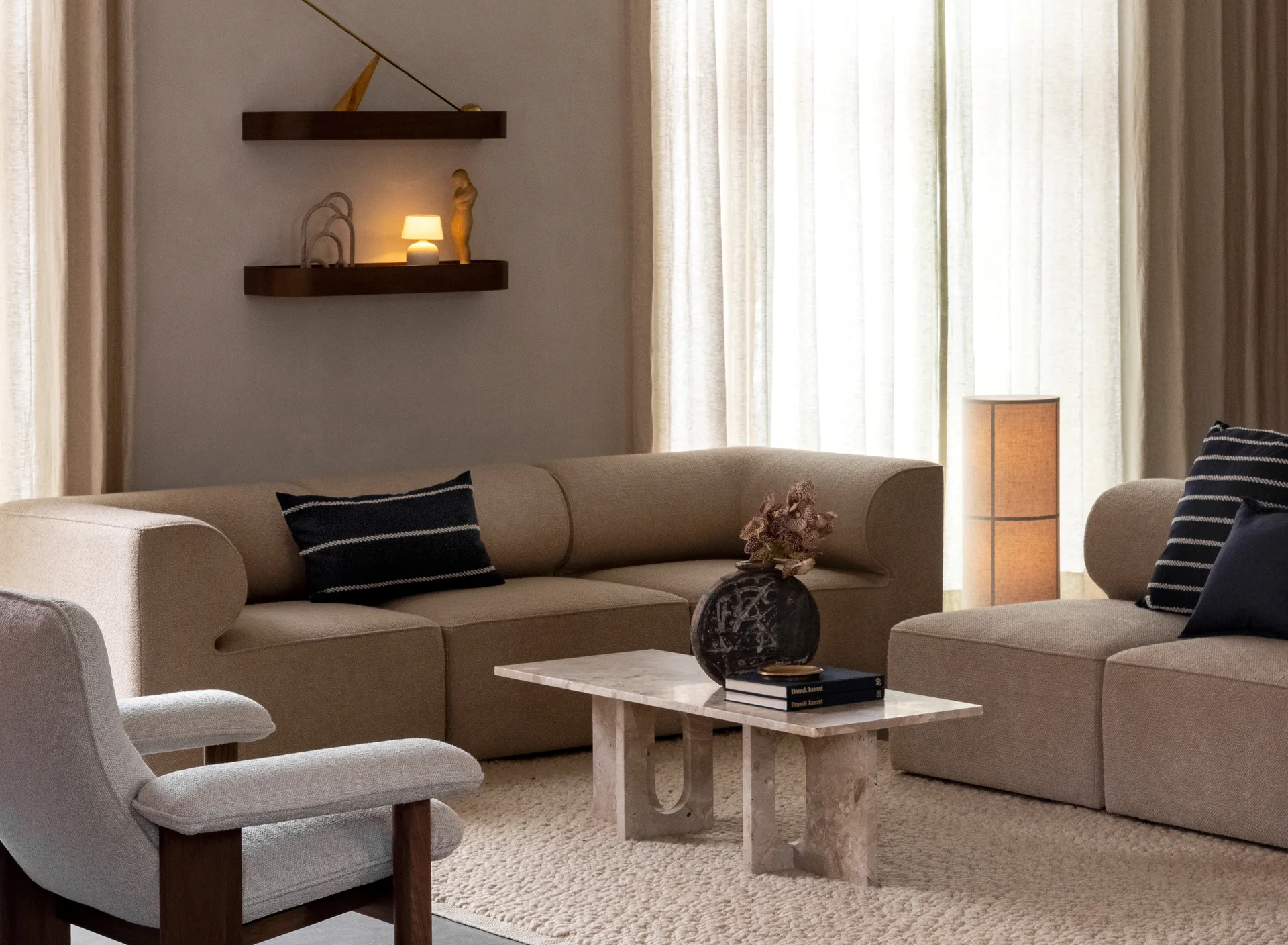 Hashira gulvlampe, Raw Audo Copenhagen