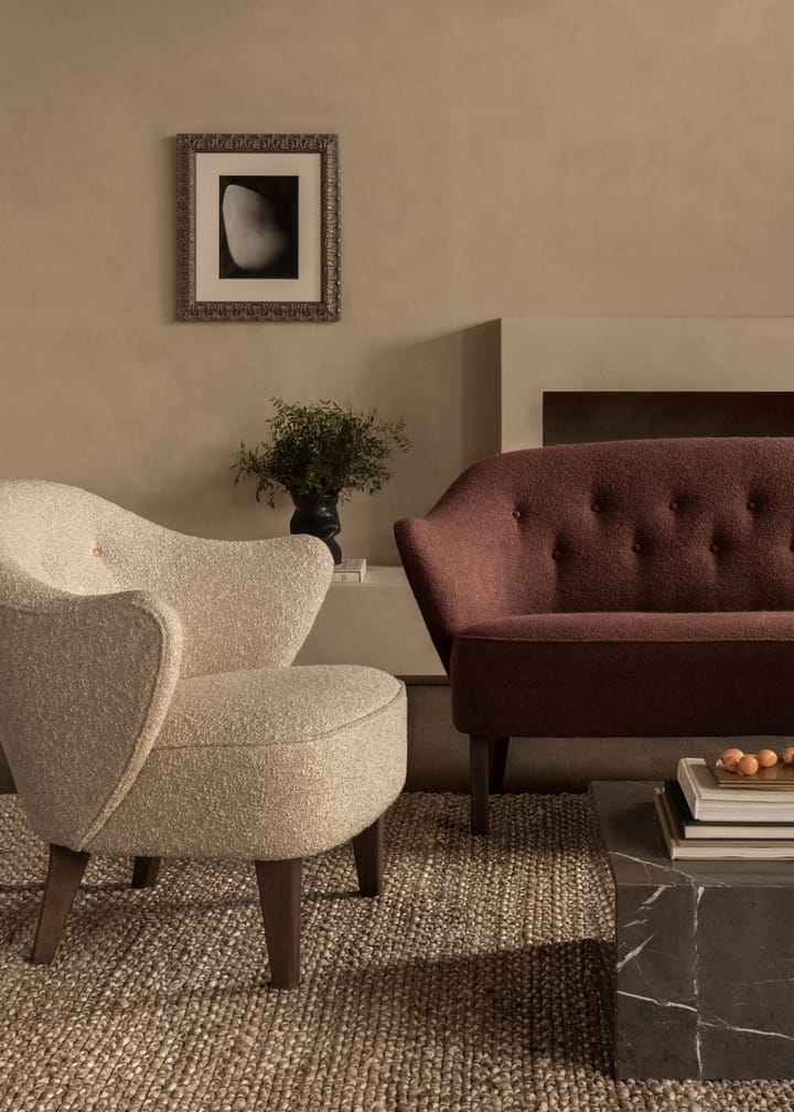 Ingeborg lænestol, SahcoZero beige, ben røget eg Audo Copenhagen
