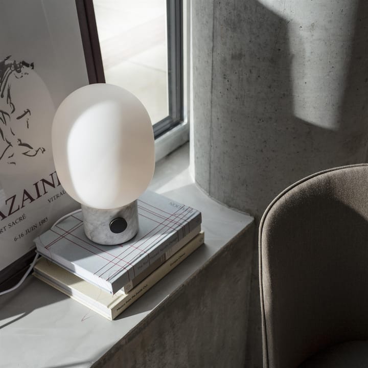 JWDA bordlampe, marmor Audo Copenhagen