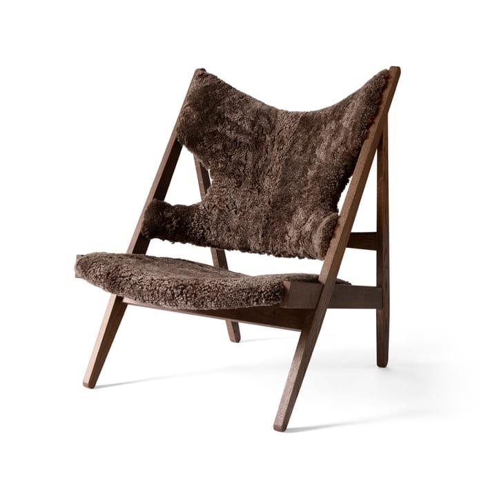 Knitting loungelænestol, fåreskind curly root mørkebrun, understel i mørkbejdset eg Audo Copenhagen