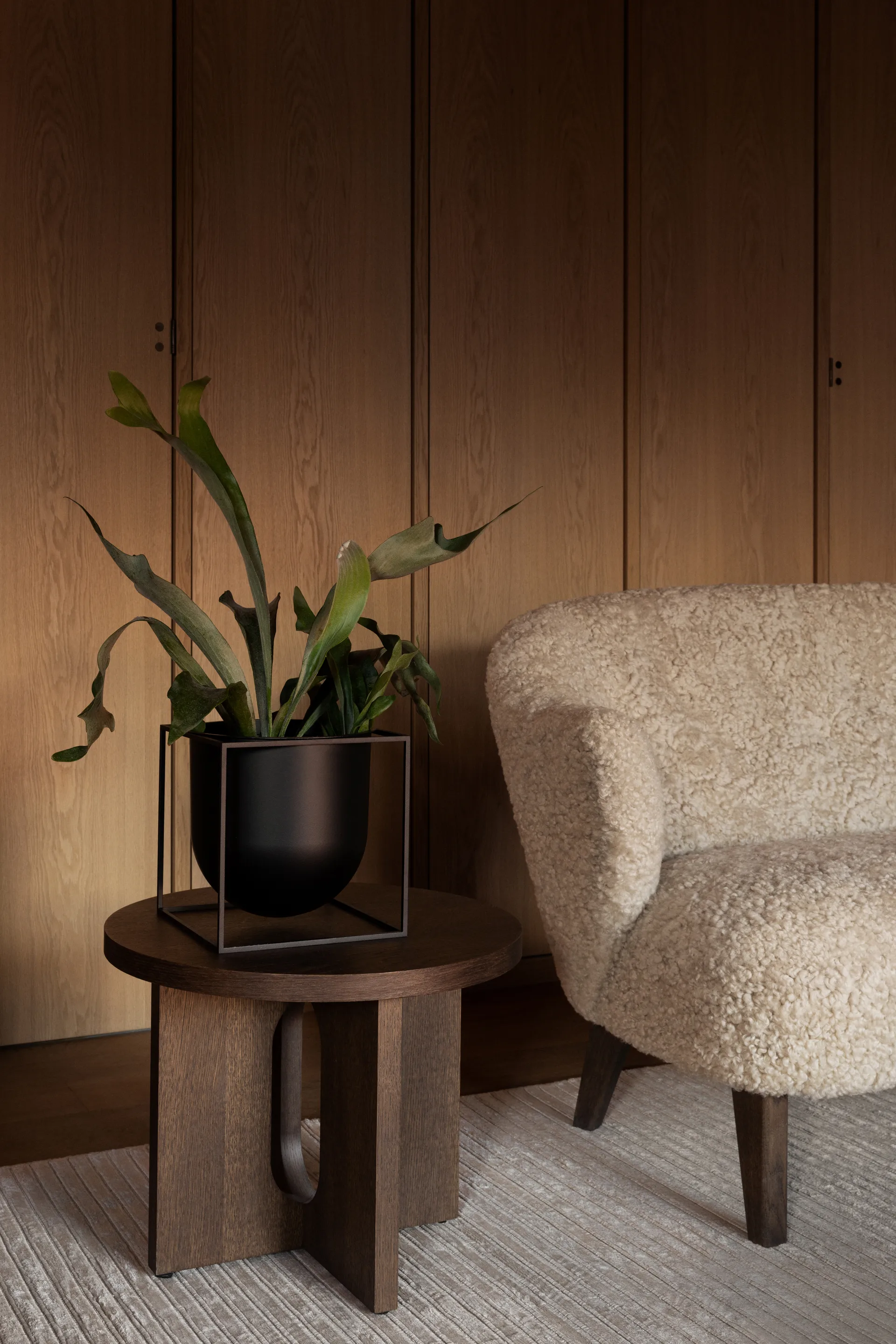 Kubus blomsterkrukke 23 cm, Sort Audo Copenhagen