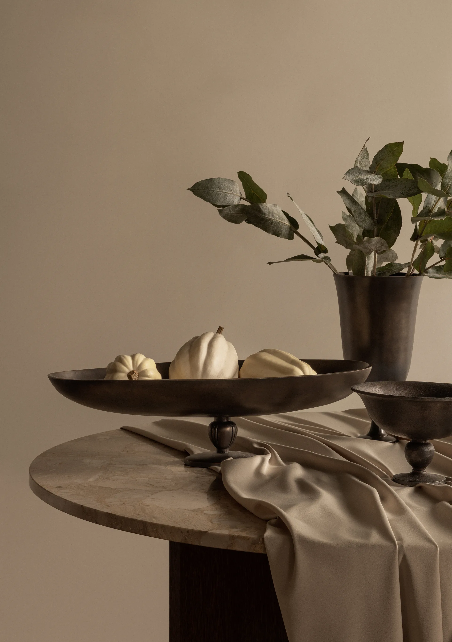 Pavot fad på fod, Brun Audo Copenhagen