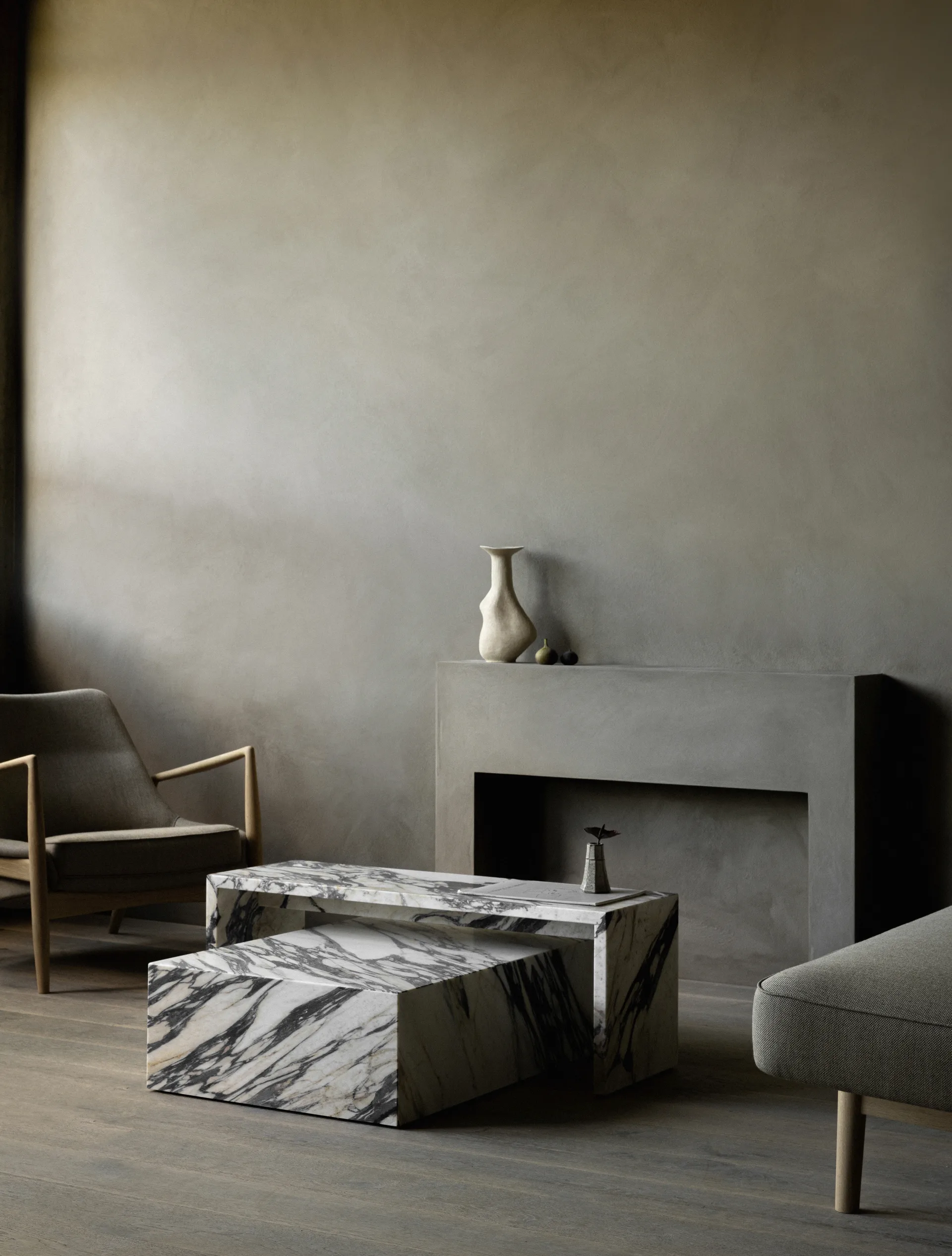 Plinth Bridge afsætningsbord, Calacatta Viola Audo Copenhagen