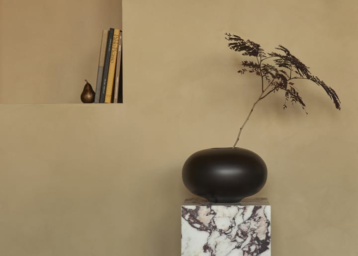 Plinth Pedestal piedestal, Calacatta Viola Audo Copenhagen