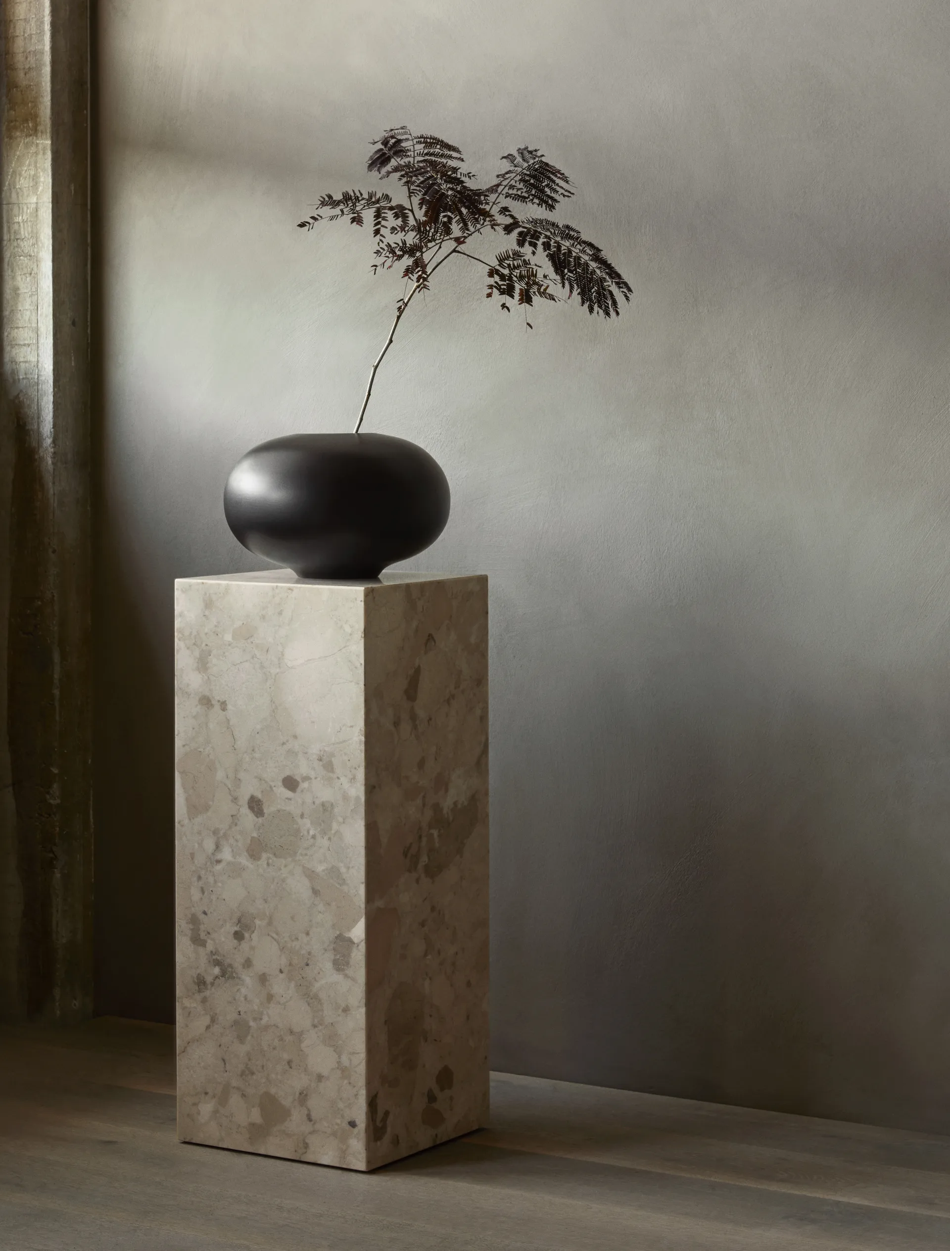 Plinth Pedestal piedestal, Kunis Breccia Audo Copenhagen