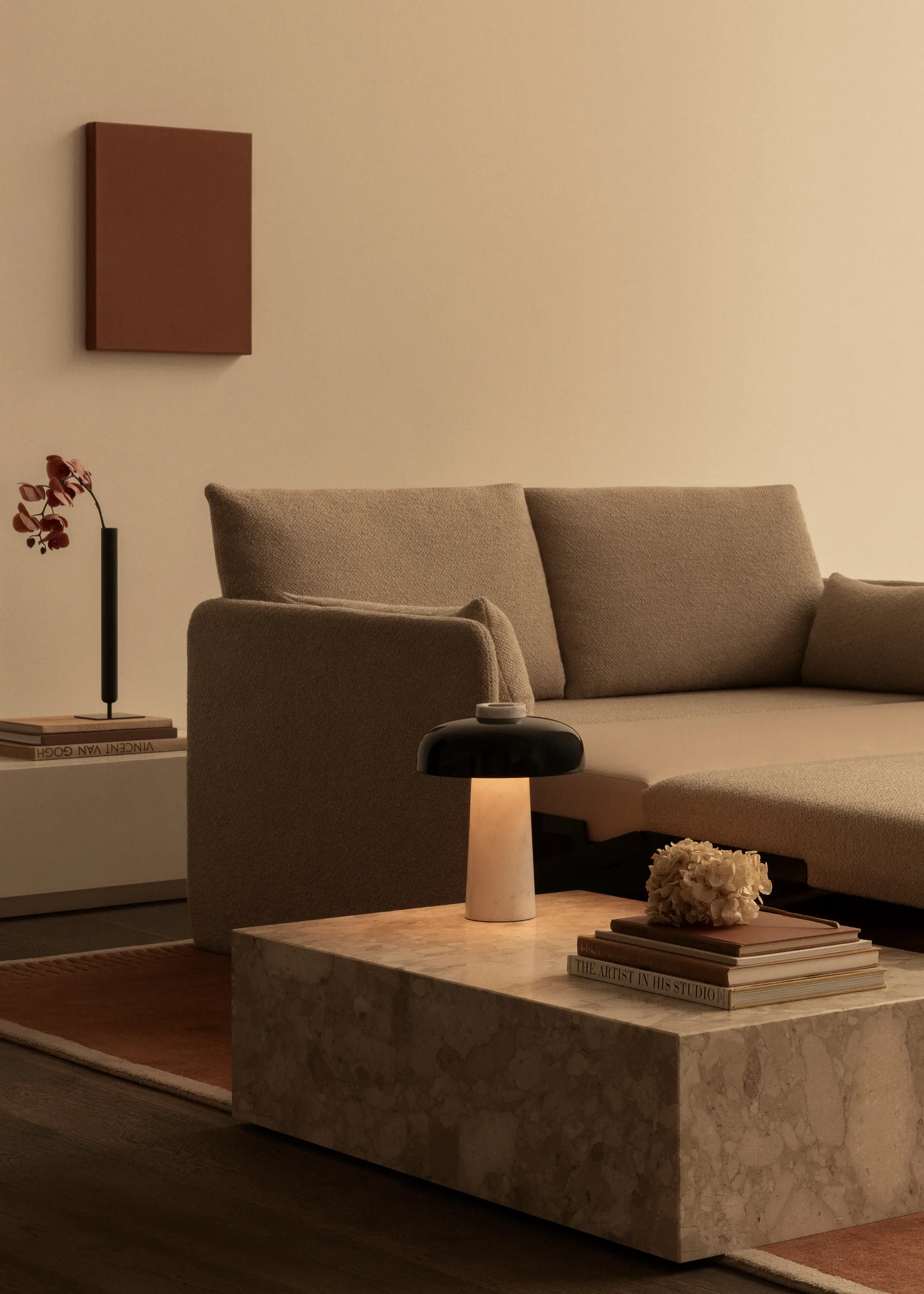 Reverse bordlampe 30 cm, Carrara-black Audo Copenhagen