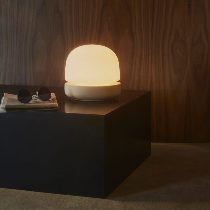 Stone bordlampe, sand Audo Copenhagen