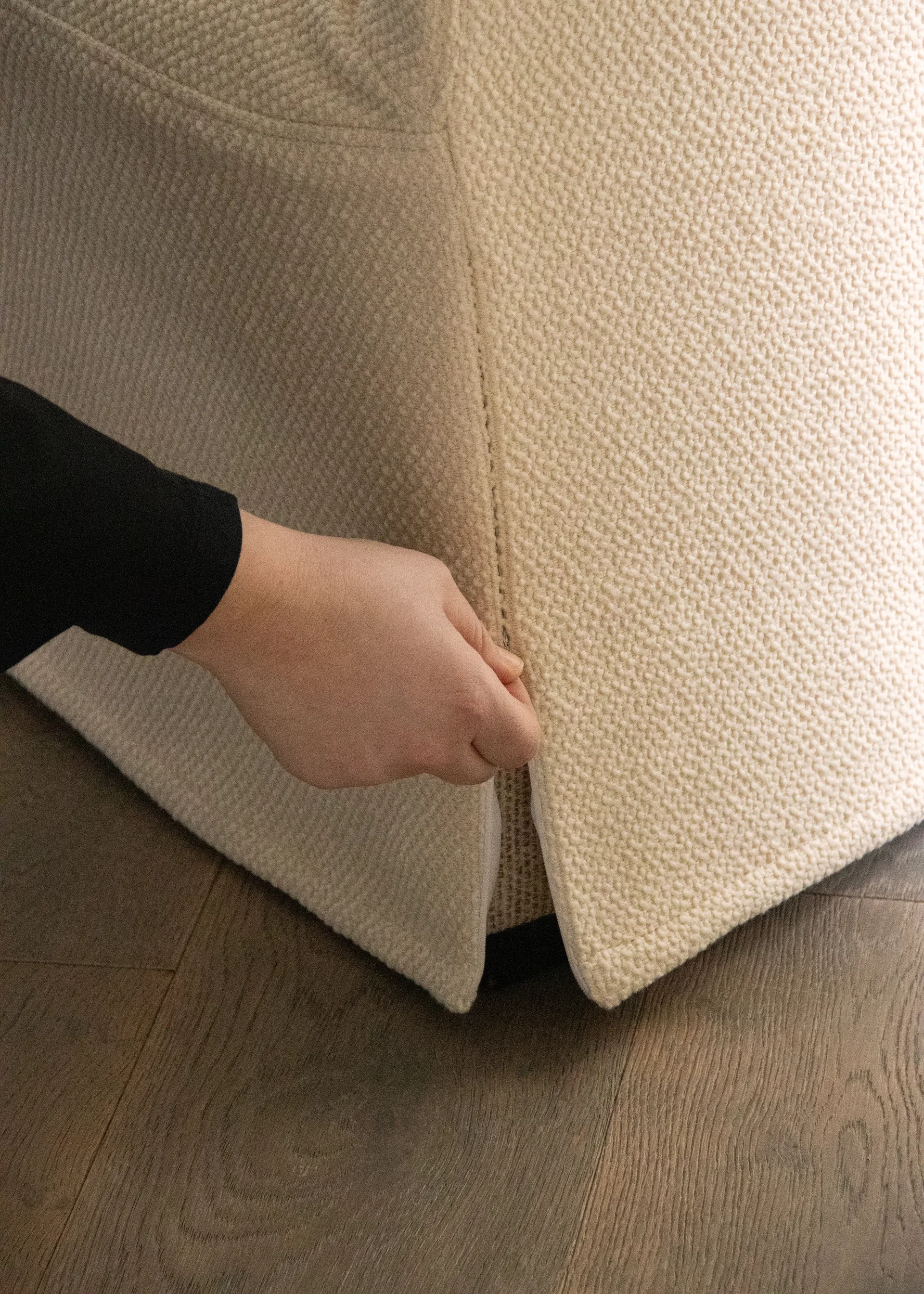 Tearoom Lounge lænestol, Logan 01 Jasmine Audo Copenhagen