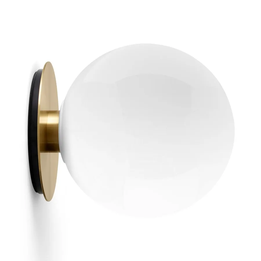 TR bord-/væglampe messing, Blankt opalglas Audo Copenhagen